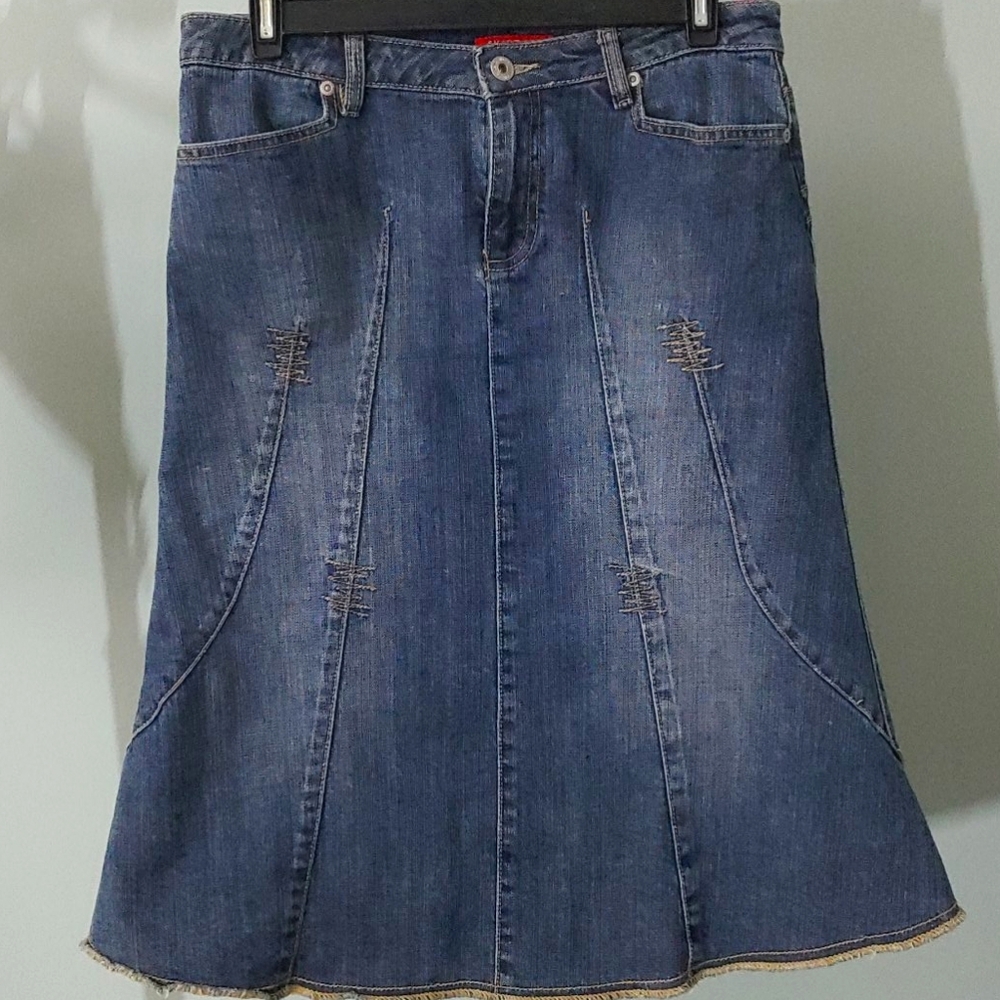 🎉HP🎉Smart Set Denim Skirt